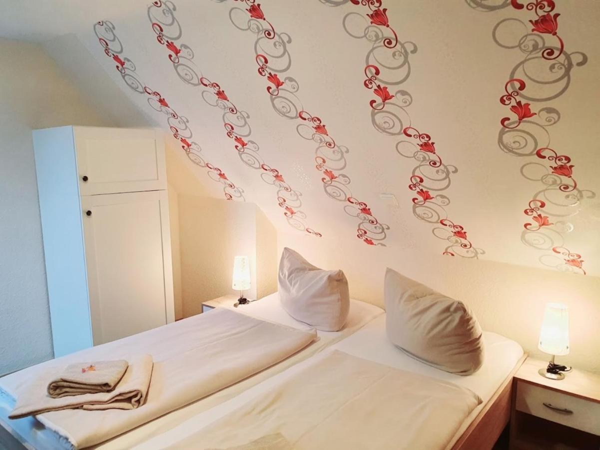 Hotel Up Diek Carolinensiel Extérieur photo