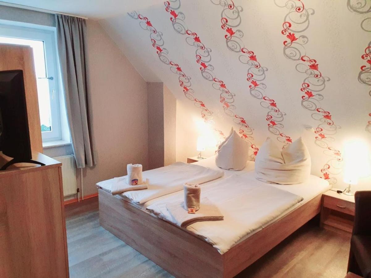 Hotel Up Diek Carolinensiel Extérieur photo